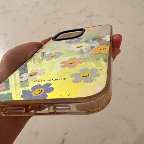 CASETiFY iPhone 13 Promax Happy Daisies - Picture 4 of 8